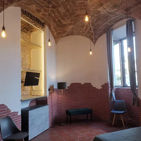 Al Binario 9 E Tre Quarti Apartment Civitavecchia
